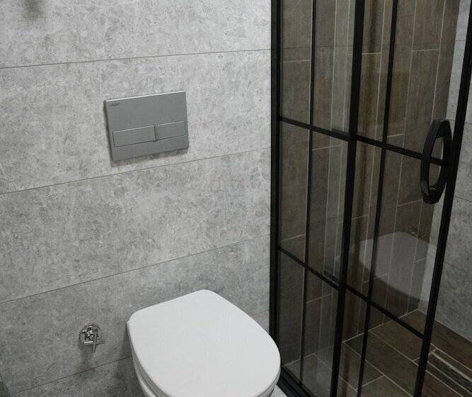 ホテル Akay Muhtarlar Evi