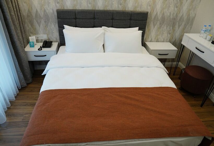 ホテル Akay Muhtarlar Evi