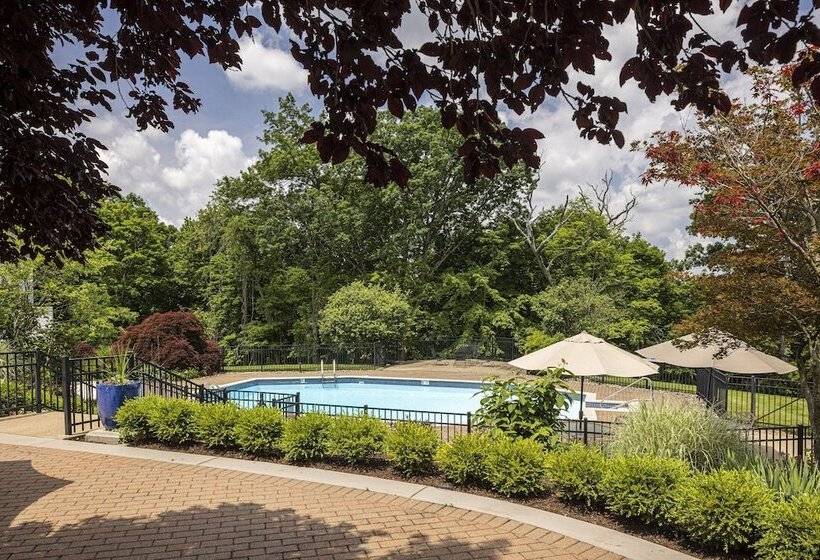 호텔 Baywood Conference Center