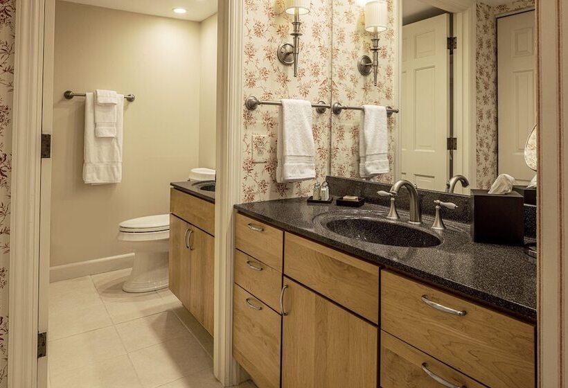 호텔 Baywood Conference Center