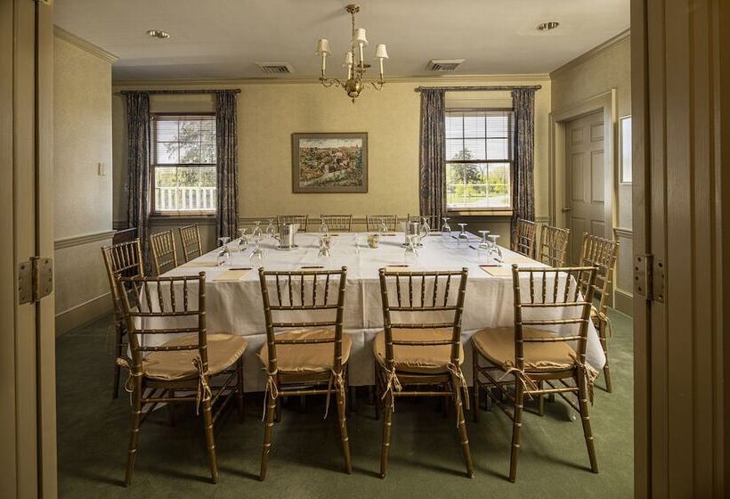 호텔 Baywood Conference Center