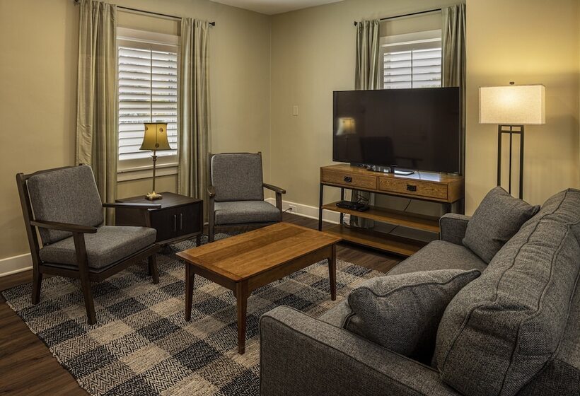 호텔 Baywood Conference Center