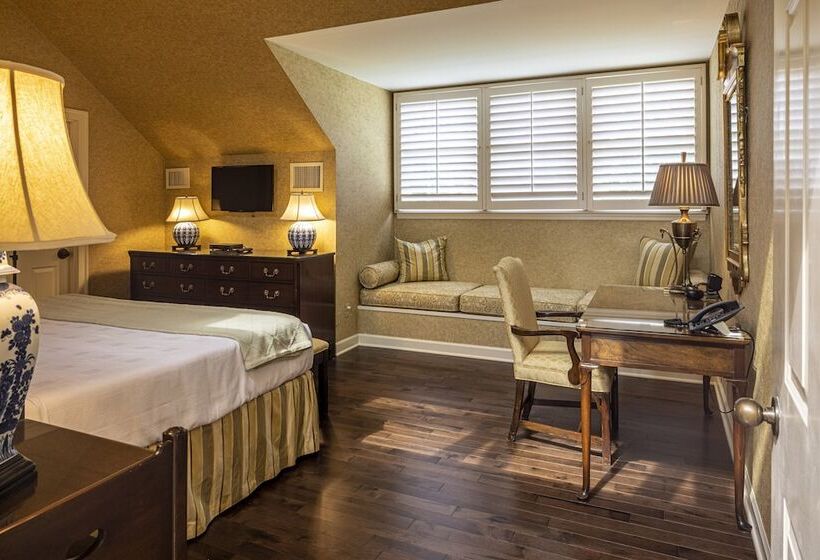 호텔 Baywood Conference Center