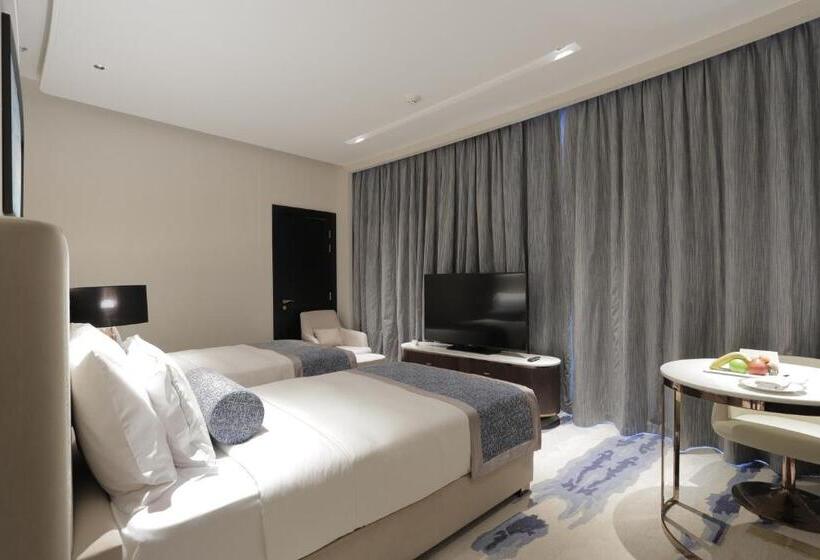 Century Marina Hotel   Lusail