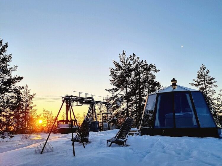 Отель Northern Lodges Mountain Lodge