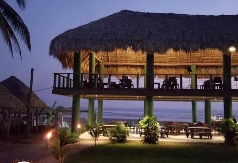 فندق Sambo Mambo Beach