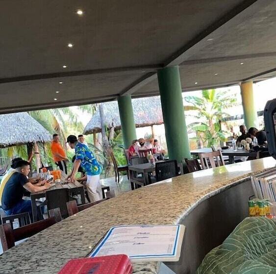 فندق Sambo Mambo Beach