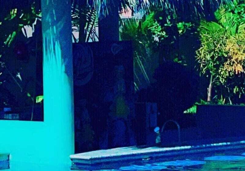 فندق Sambo Mambo Beach