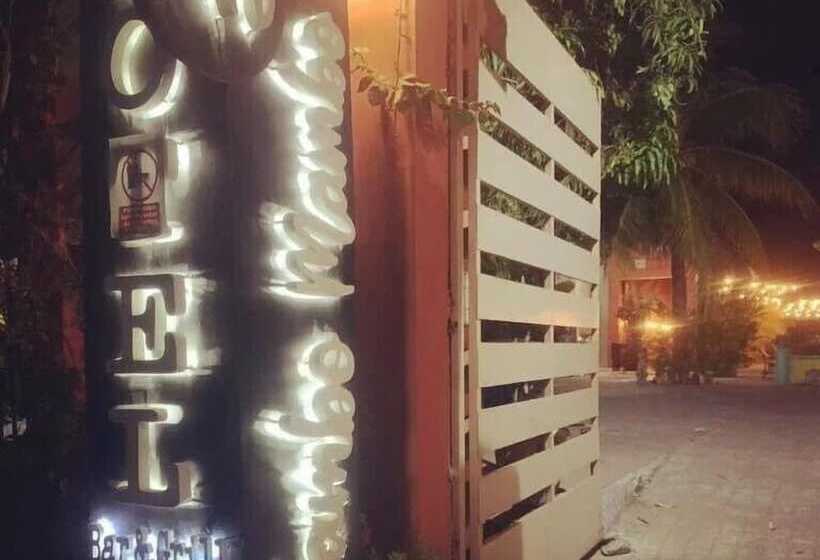 فندق Sambo Mambo Beach