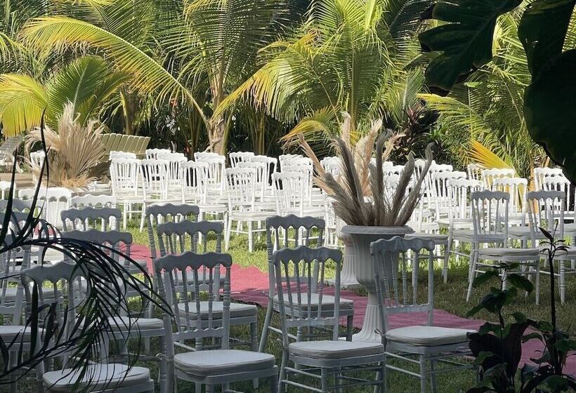 فندق Sambo Mambo Beach