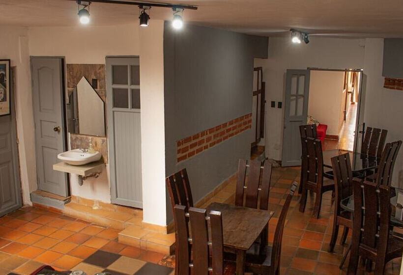 هتل Santone Laville