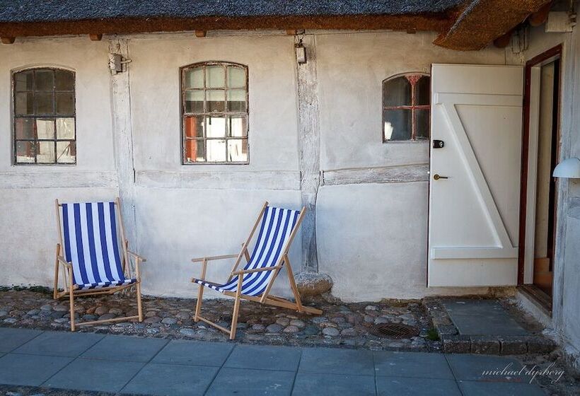 Ragnhilds Gård Hostel