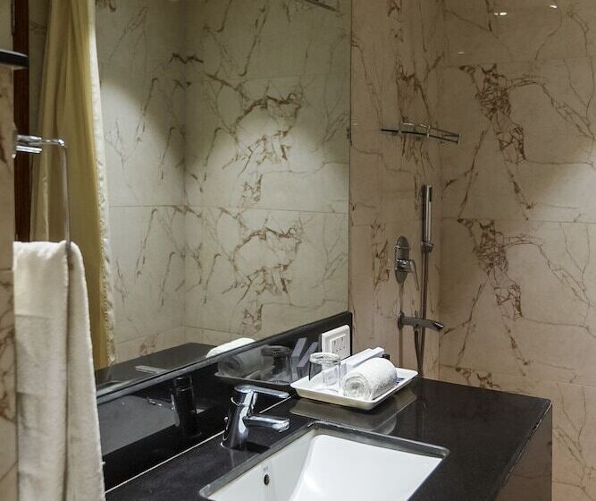 Отель Celebrant