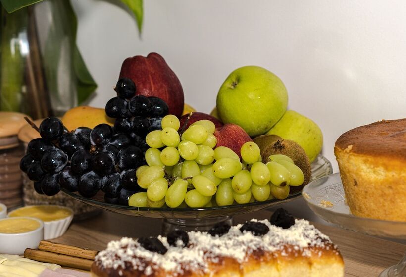 בית מלון כפרי Porto