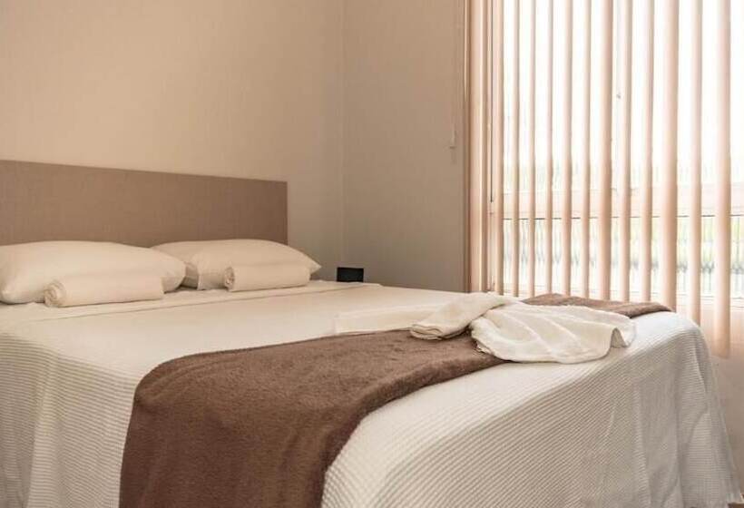 בית מלון כפרי Porto