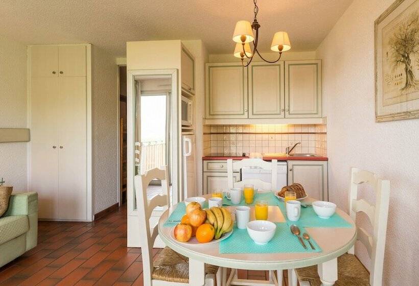 Резиденция Résidence Pierre & Vacances Baie De Saint Tropez Eden Parc