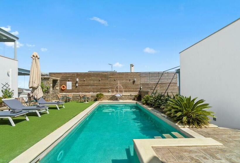 Anemomiloi Andros Boutique