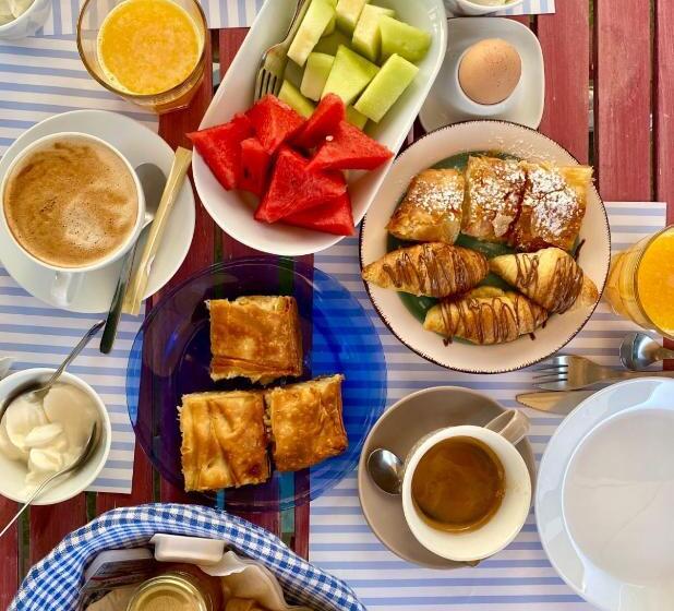 Anemomiloi Andros Boutique