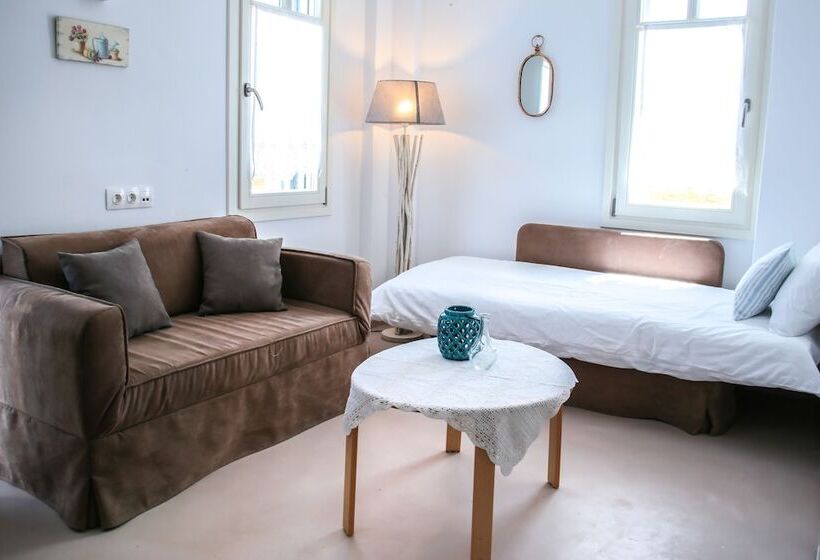 Anemomiloi Andros Boutique