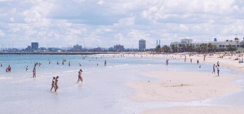 호스텔 Barkly Backpackers