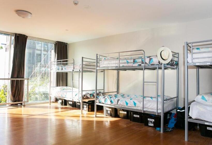 호스텔 Barkly Backpackers