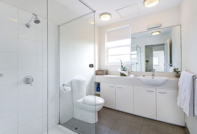 Albert Park Apartments