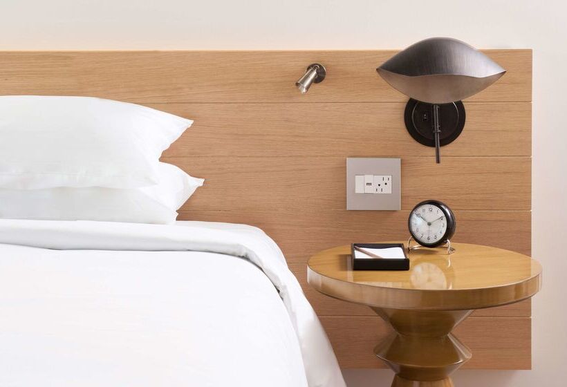 Andaz Scottsdale Resort & Bungalows