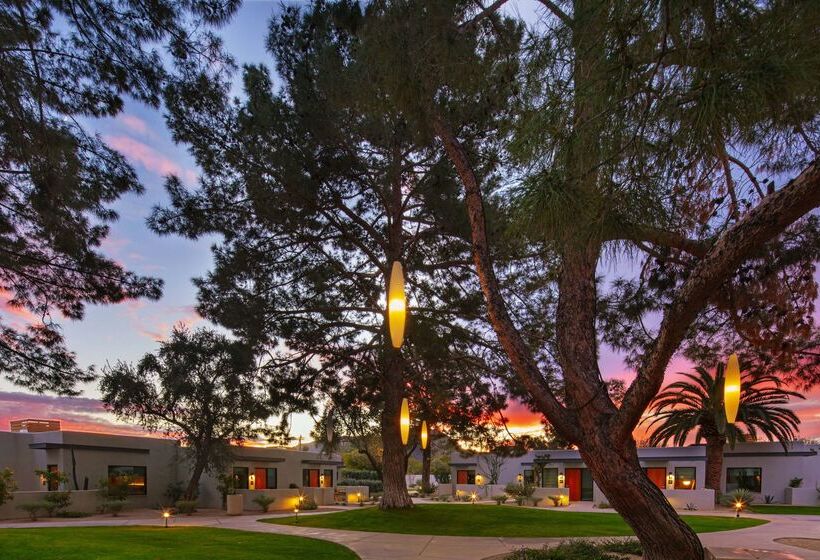 Andaz Scottsdale Resort & Bungalows