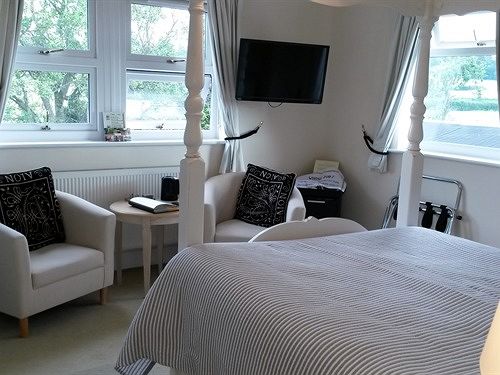 Avalon Lodge Bed And Breakfast