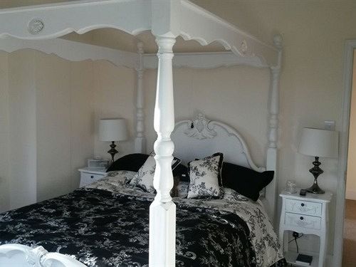 Avalon Lodge Bed And Breakfast