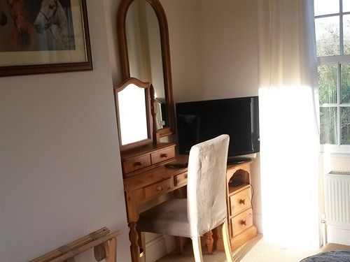 Avalon Lodge Bed And Breakfast