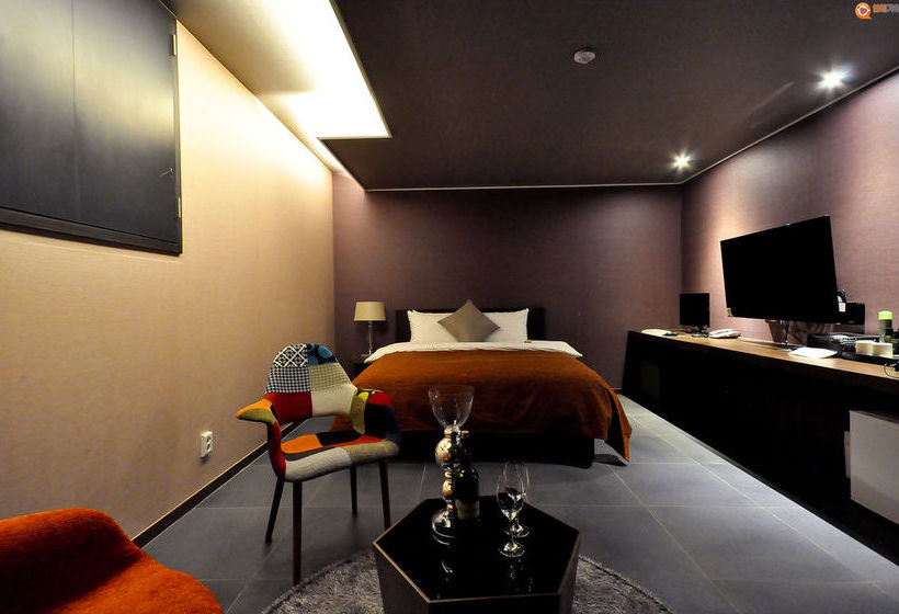 Отель Boutique H