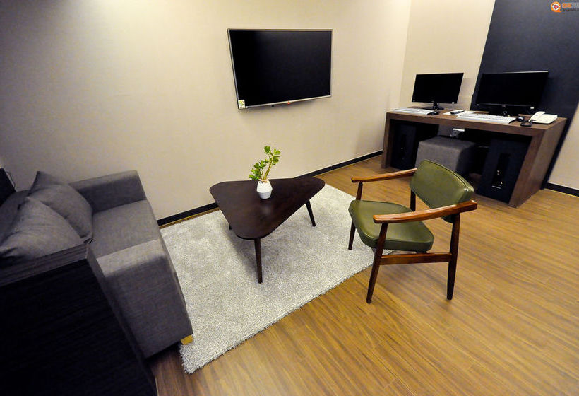 Отель Boutique H