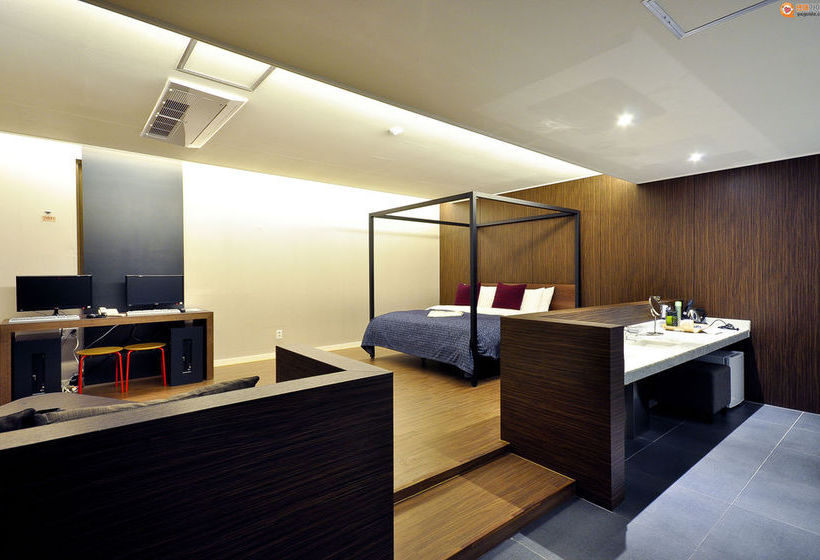 Отель Boutique H