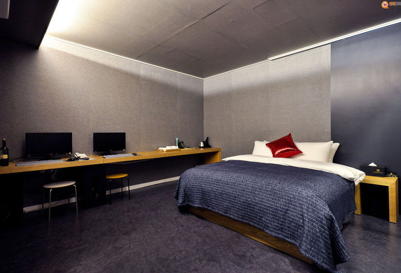 Отель Boutique H