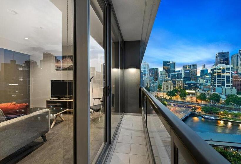 Corporate Keys   Freshwater Place