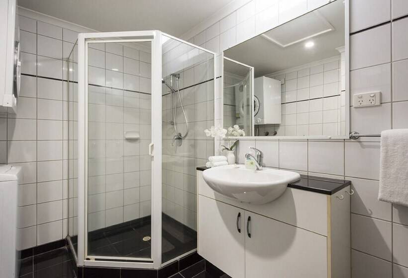 Darwin Executive Studio