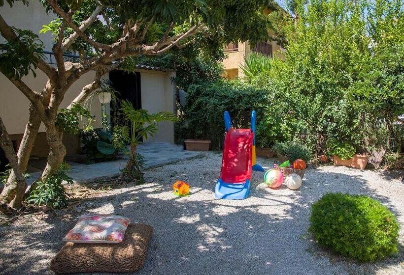 Evangelos Apartments