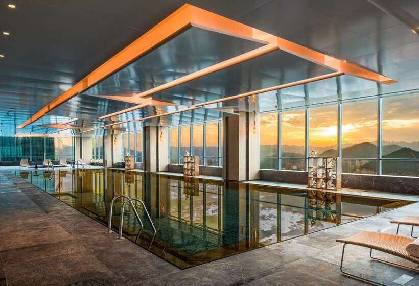 Hilton Jinan South Hotel & Residences