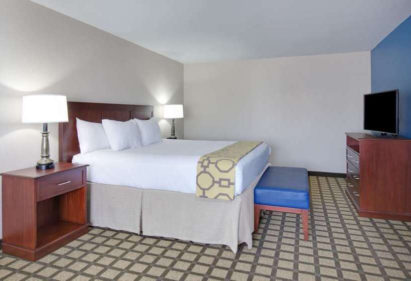 בית מלון כפרי Quality Inn & Suites