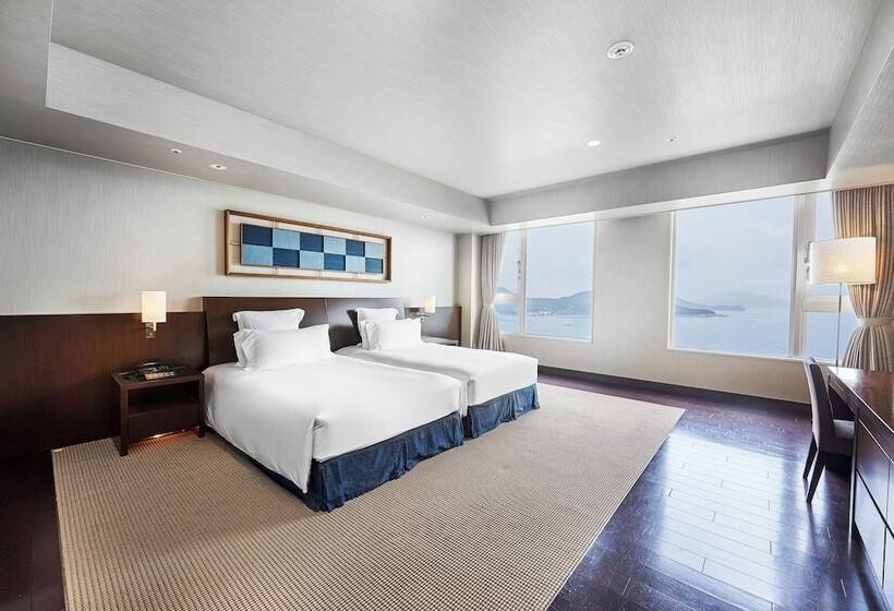 호텔 Bella Vista Spa And Marina Onomichi