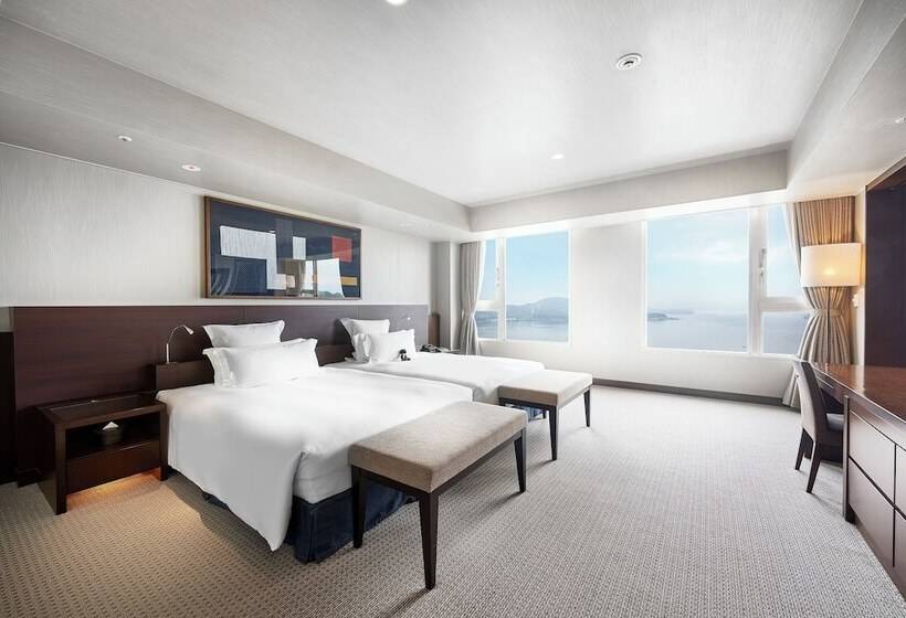 호텔 Bella Vista Spa And Marina Onomichi