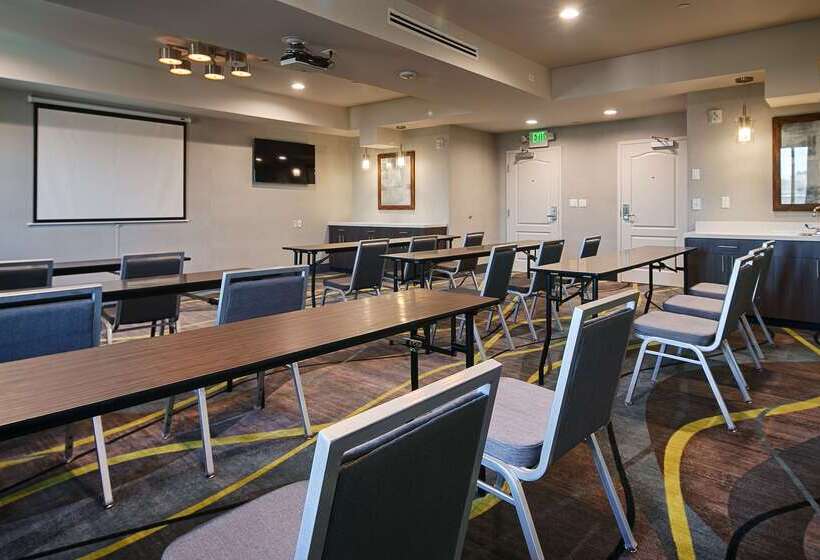 فندق Best Western Plus Gardena Los Angeles Inn & Suites