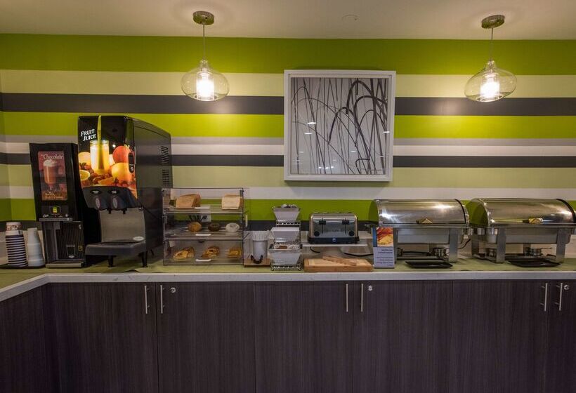 בית מלון כפרי Best Western Plus Gardena Los Angeles Inn & Suites