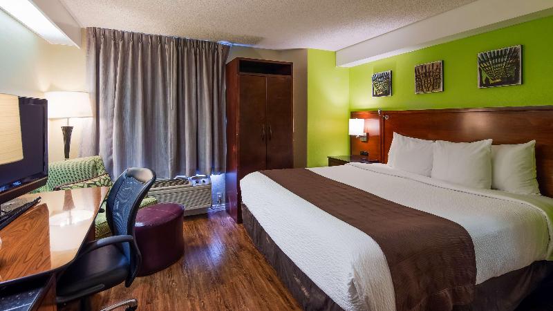 בית מלון כפרי Best Western Plus Gardena Los Angeles Inn & Suites