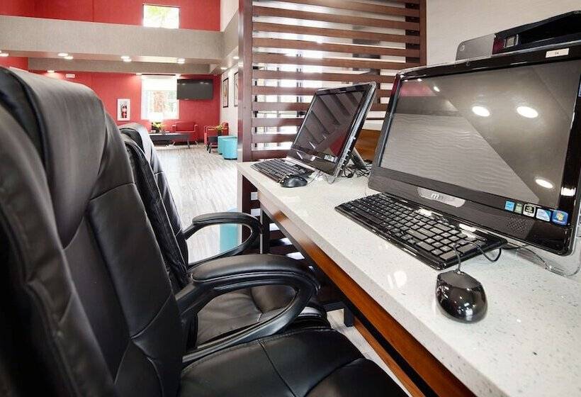 فندق Best Western Plus Hardeeville Inn & Suites