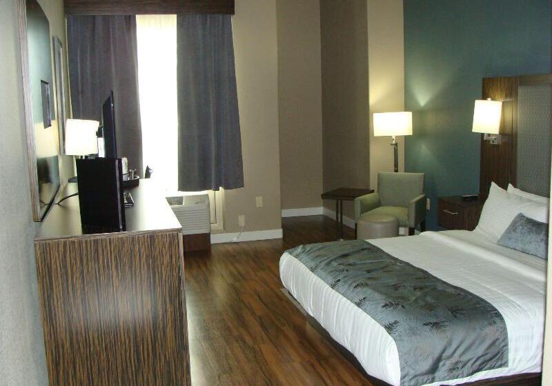 Отель Best Western Plus Pflugerville Inn & Suites