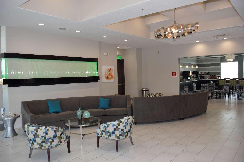 Отель Best Western Plus Pflugerville Inn & Suites