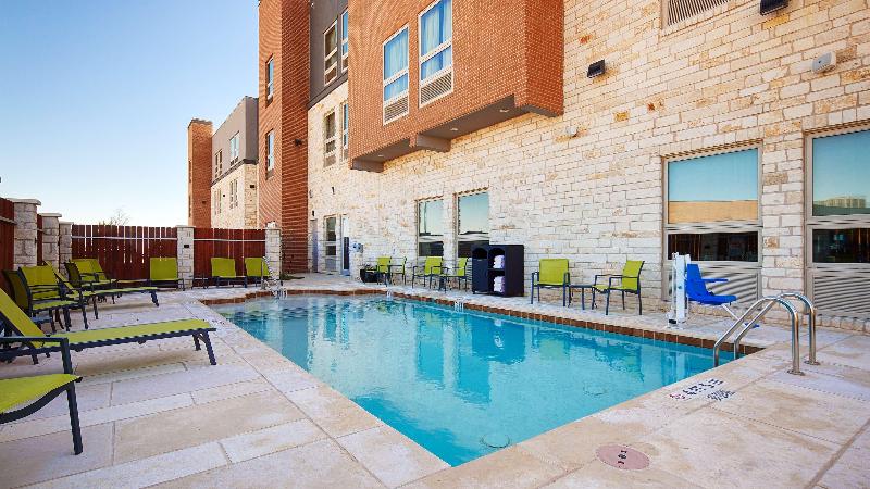 Отель Best Western Plus Pflugerville Inn & Suites
