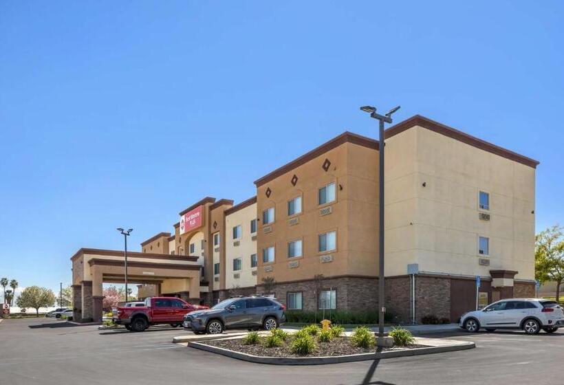 Отель Best Western Plus Taft Inn